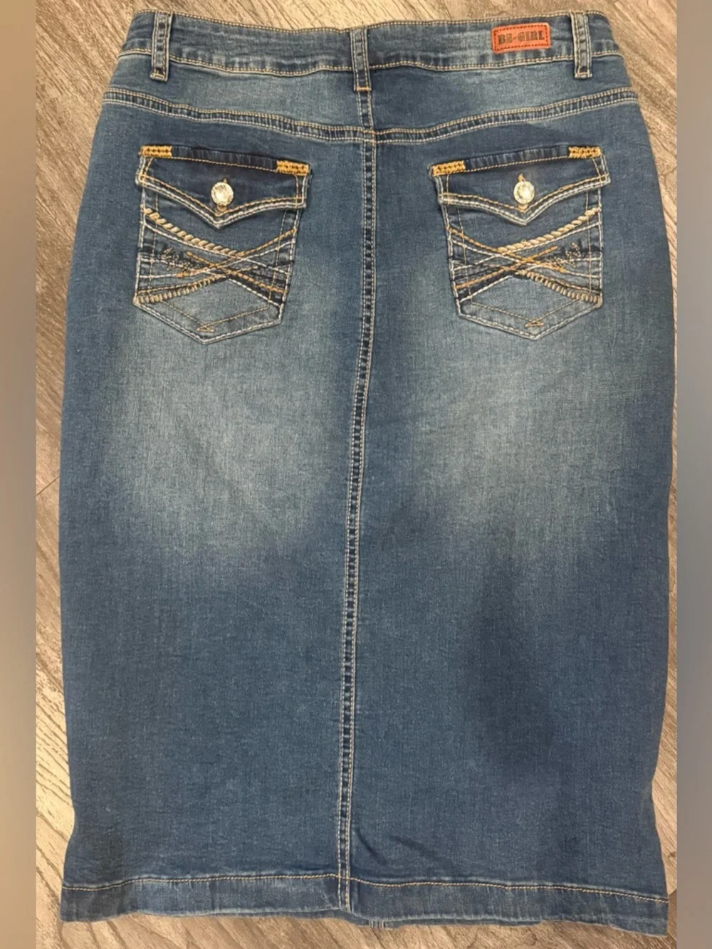 Classic Blue Denim Pencil Skirt - Timeless Women's Style modest nwot med - Picture 2 of 4